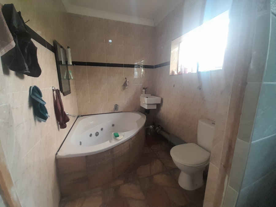 4 Bedroom Property for Sale in Camperdown KwaZulu-Natal