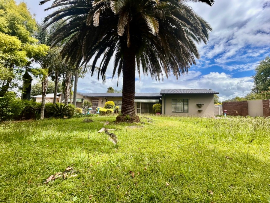 4 Bedroom Property for Sale in Huttenheights KwaZulu-Natal