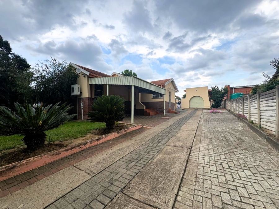 3 Bedroom Property for Sale in Paradise KwaZulu-Natal