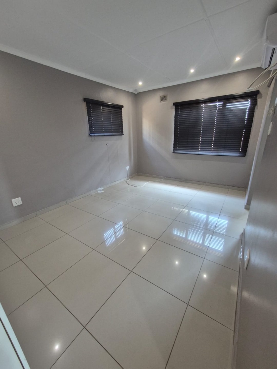 3 Bedroom Property for Sale in Ocean View KwaZulu-Natal