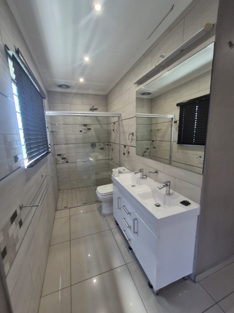 3 Bedroom Property for Sale in Ocean View KwaZulu-Natal