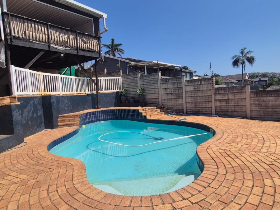 3 Bedroom Property for Sale in Ocean View KwaZulu-Natal