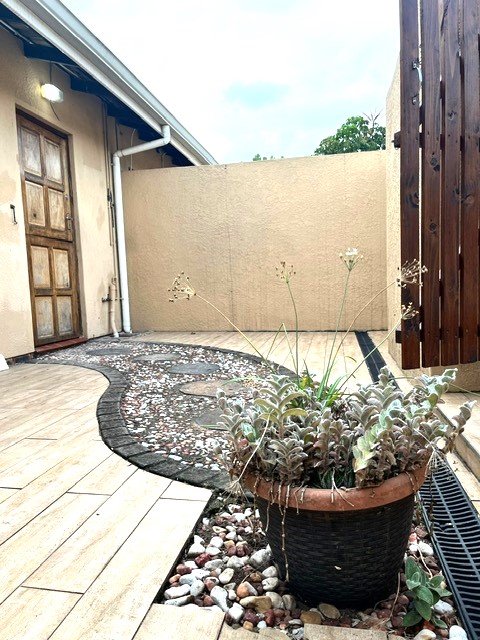 To Let 2 Bedroom Property for Rent in Farningham Ridge KwaZulu-Natal