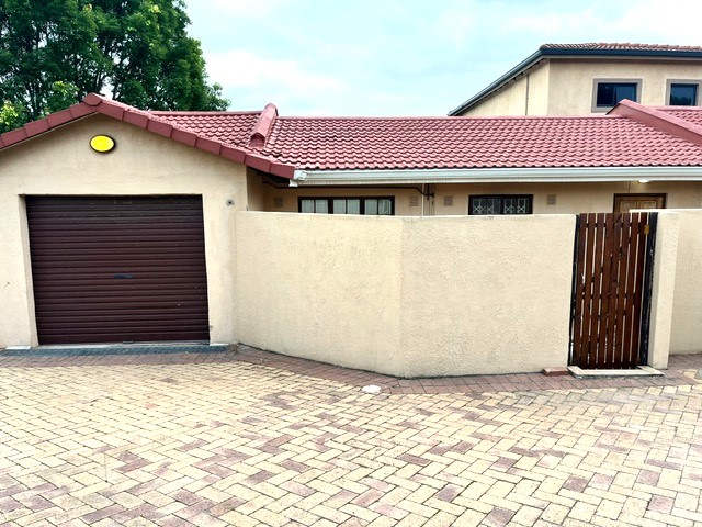 To Let 2 Bedroom Property for Rent in Farningham Ridge KwaZulu-Natal