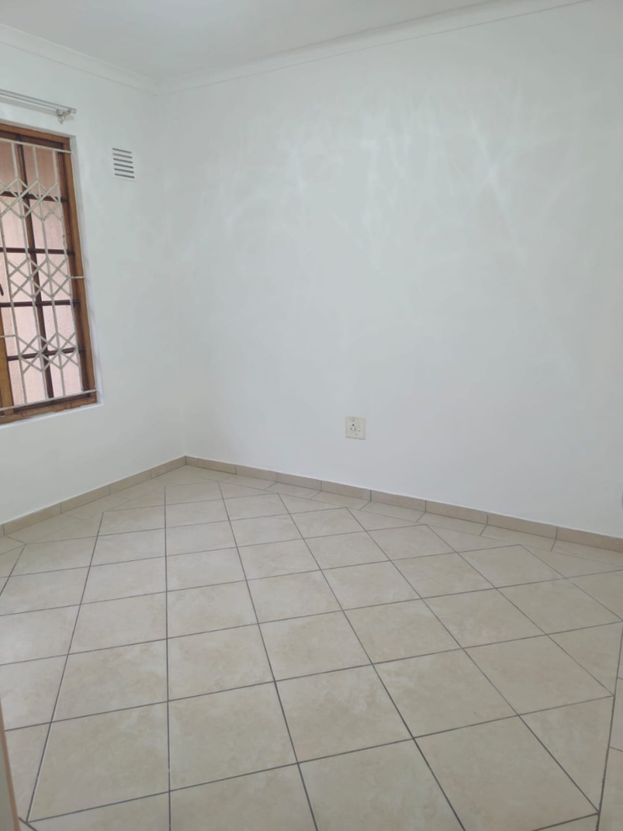 To Let 2 Bedroom Property for Rent in Farningham Ridge KwaZulu-Natal