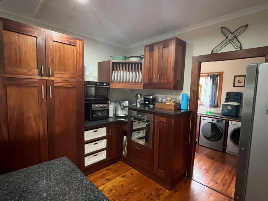 5 Bedroom Property for Sale in Bazley Beach KwaZulu-Natal