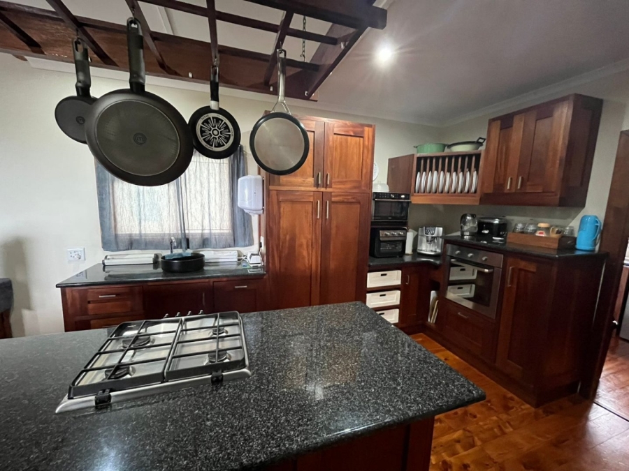 5 Bedroom Property for Sale in Bazley Beach KwaZulu-Natal