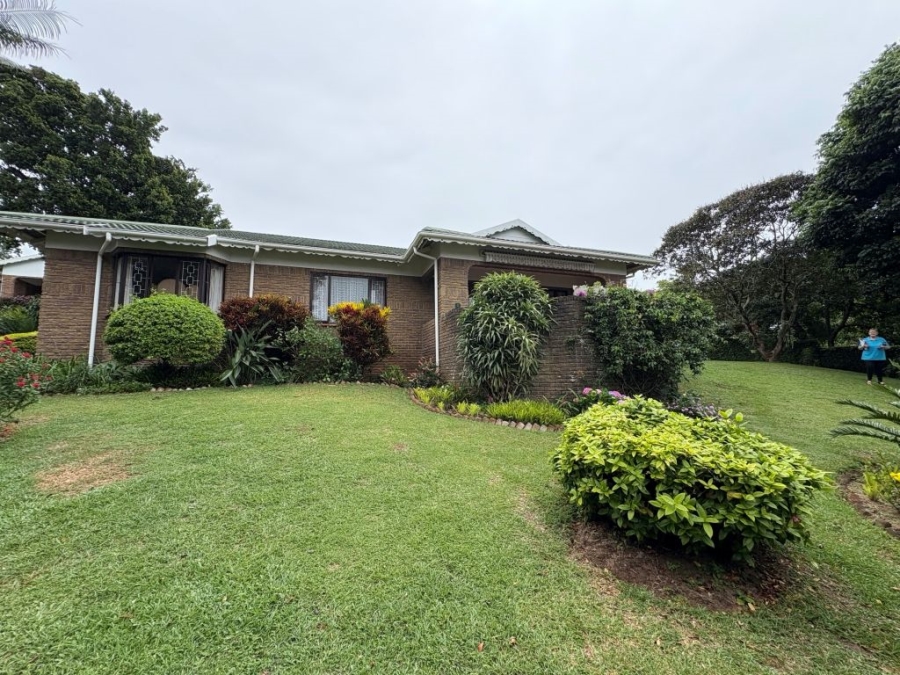 3 Bedroom Property for Sale in Umtentweni KwaZulu-Natal
