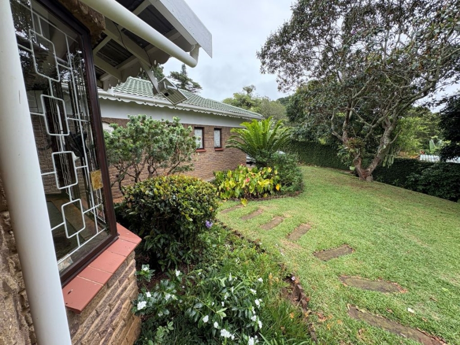 3 Bedroom Property for Sale in Umtentweni KwaZulu-Natal