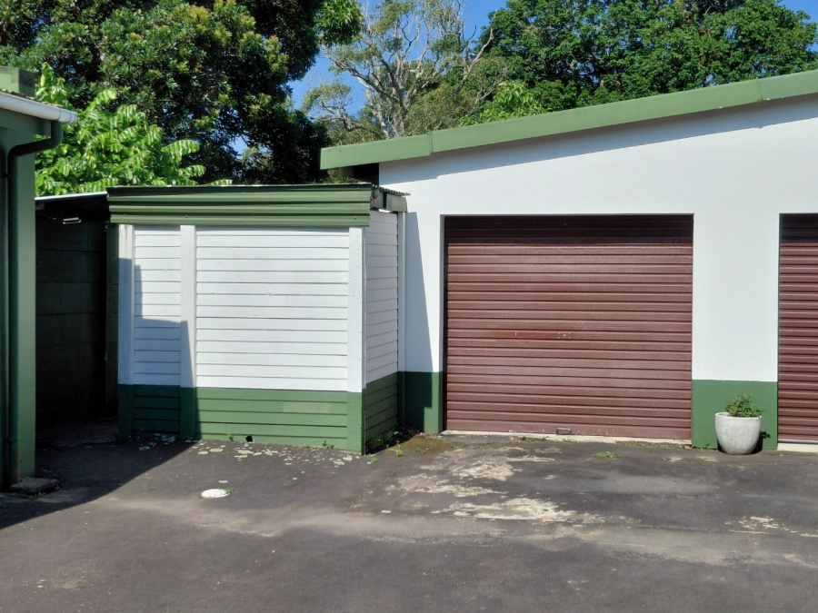 3 Bedroom Property for Sale in Umtentweni KwaZulu-Natal