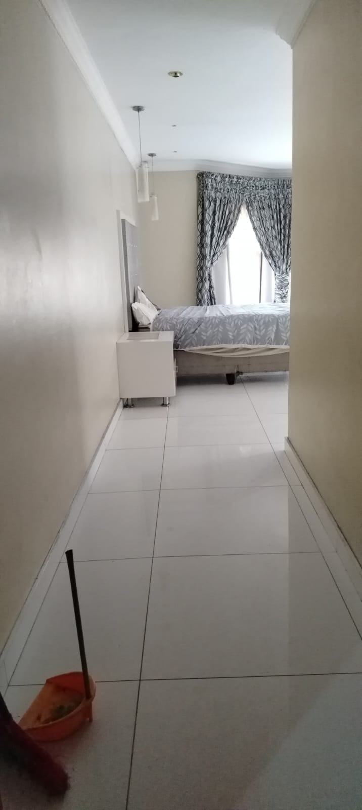 4 Bedroom Property for Sale in Lynnfield Park KwaZulu-Natal