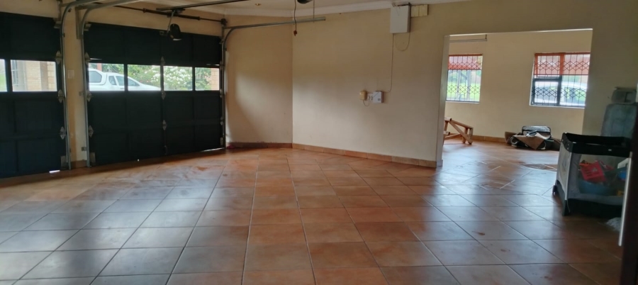 4 Bedroom Property for Sale in Lynnfield Park KwaZulu-Natal