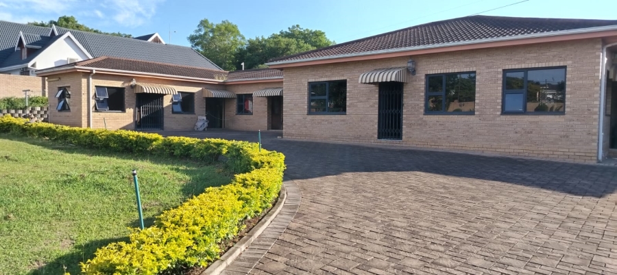 4 Bedroom Property for Sale in Lynnfield Park KwaZulu-Natal