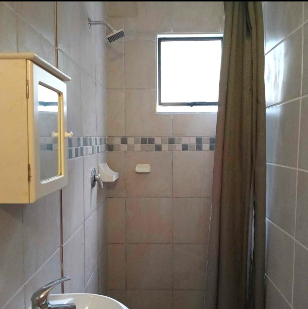 To Let 1 Bedroom Property for Rent in Atholl Heights KwaZulu-Natal
