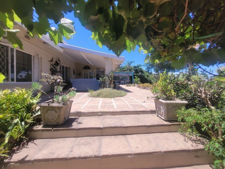 5 Bedroom Property for Sale in Southport KwaZulu-Natal