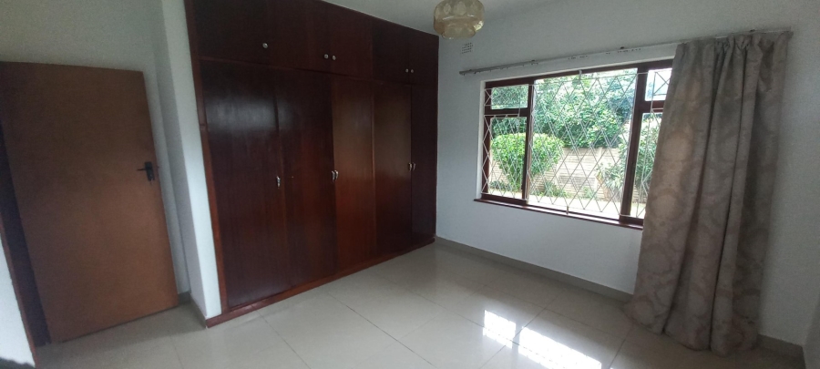 To Let 2 Bedroom Property for Rent in Umtentweni KwaZulu-Natal