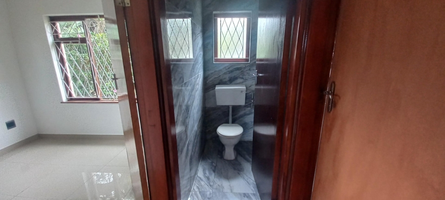 To Let 2 Bedroom Property for Rent in Umtentweni KwaZulu-Natal