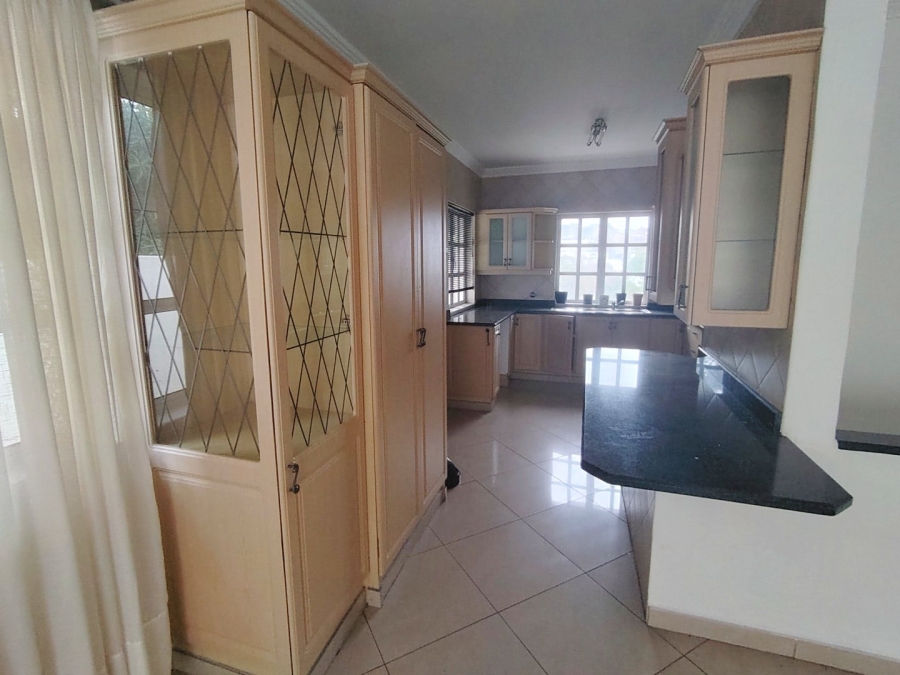 4 Bedroom Property for Sale in Lawrence Rocks KwaZulu-Natal