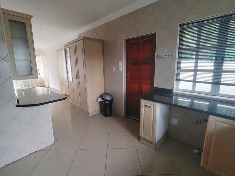 4 Bedroom Property for Sale in Lawrence Rocks KwaZulu-Natal