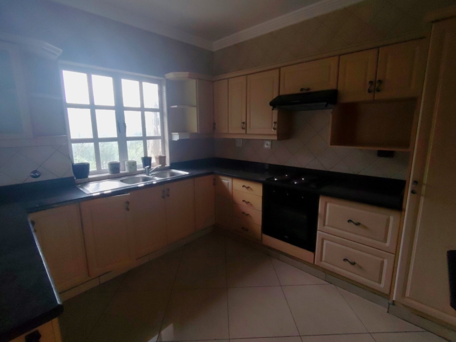 4 Bedroom Property for Sale in Lawrence Rocks KwaZulu-Natal
