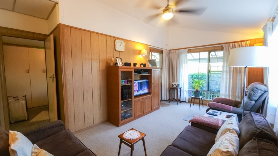 2 Bedroom Property for Sale in Hibberdene KwaZulu-Natal