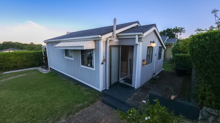 2 Bedroom Property for Sale in Hibberdene KwaZulu-Natal