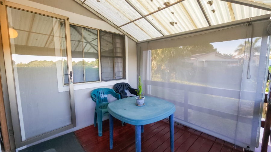 2 Bedroom Property for Sale in Hibberdene KwaZulu-Natal