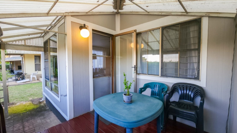 2 Bedroom Property for Sale in Hibberdene KwaZulu-Natal