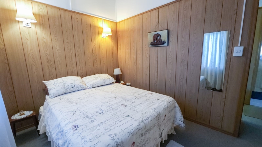 2 Bedroom Property for Sale in Hibberdene KwaZulu-Natal