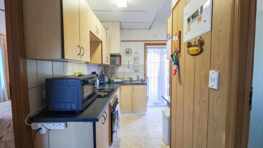 2 Bedroom Property for Sale in Hibberdene KwaZulu-Natal