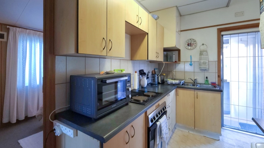 2 Bedroom Property for Sale in Hibberdene KwaZulu-Natal