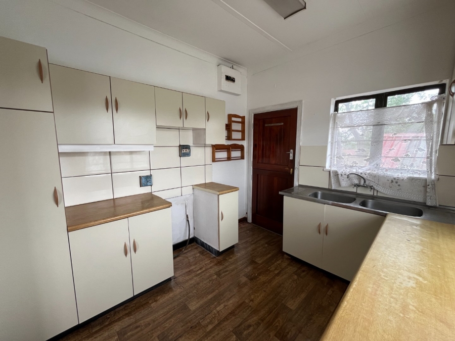 To Let 3 Bedroom Property for Rent in Escombe KwaZulu-Natal