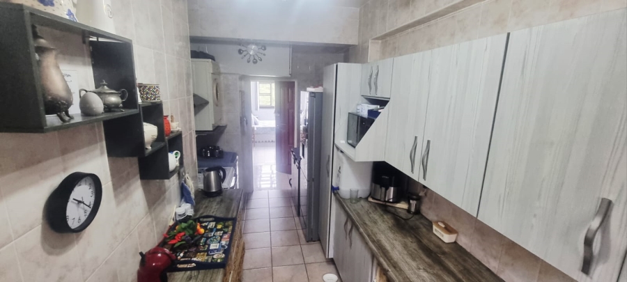  Bedroom Property for Sale in Lawrence Rocks KwaZulu-Natal