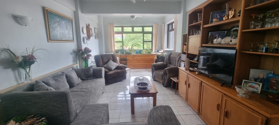  Bedroom Property for Sale in Lawrence Rocks KwaZulu-Natal