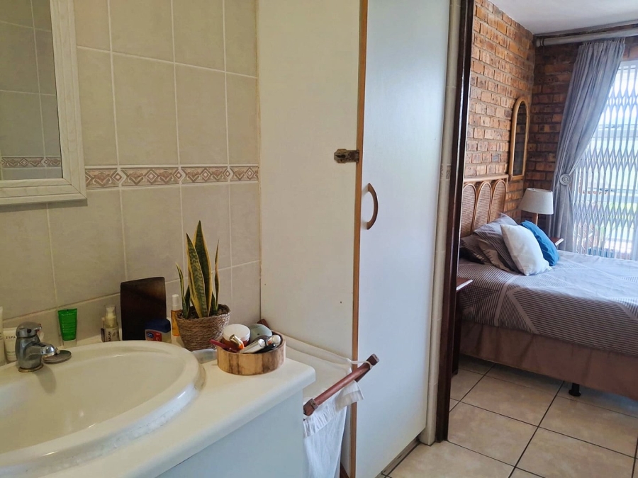 2 Bedroom Property for Sale in Ramsgate KwaZulu-Natal