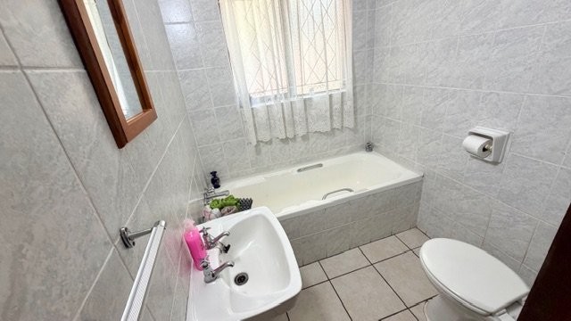 3 Bedroom Property for Sale in Margate KwaZulu-Natal