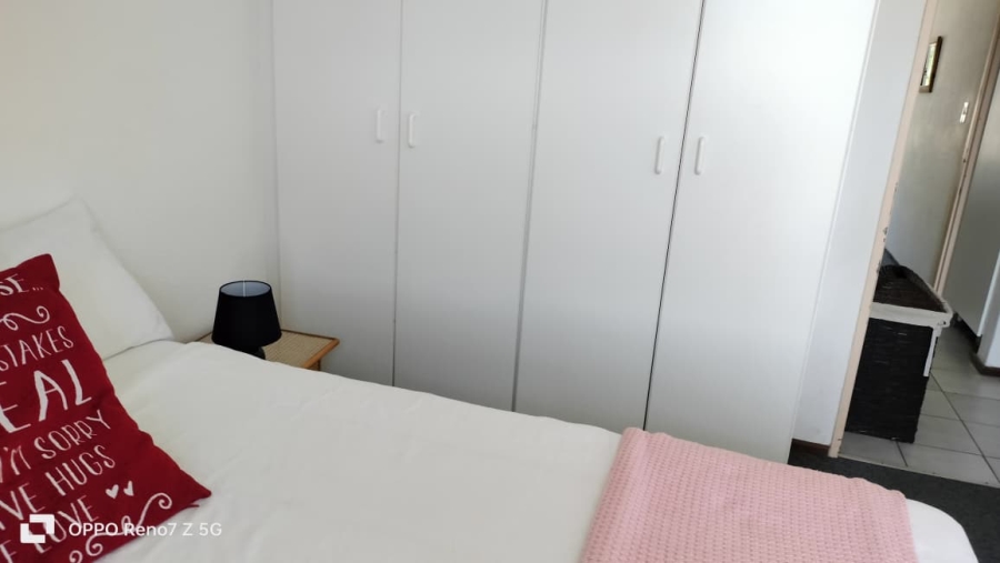 2 Bedroom Property for Sale in Uvongo Beach KwaZulu-Natal