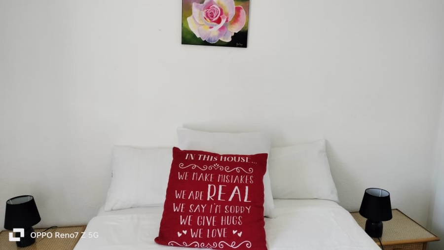 2 Bedroom Property for Sale in Uvongo Beach KwaZulu-Natal