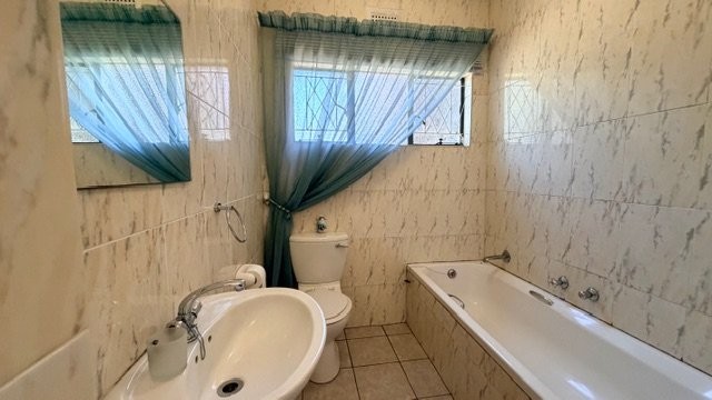 9 Bedroom Property for Sale in Glenmore KwaZulu-Natal