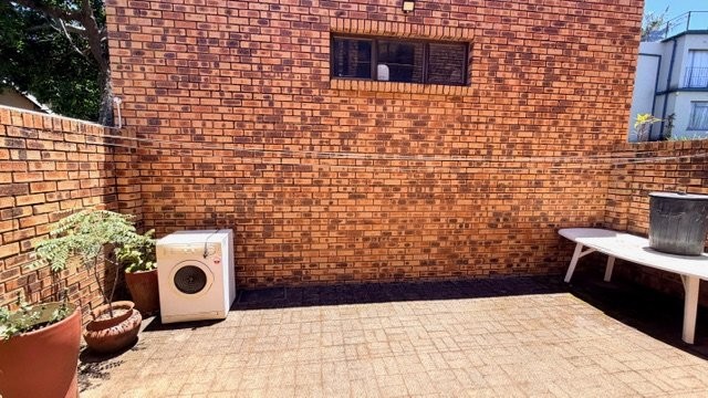 9 Bedroom Property for Sale in Glenmore KwaZulu-Natal