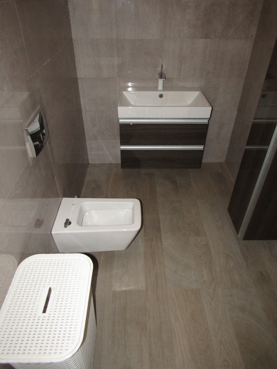 5 Bedroom Property for Sale in Signal Hill KwaZulu-Natal