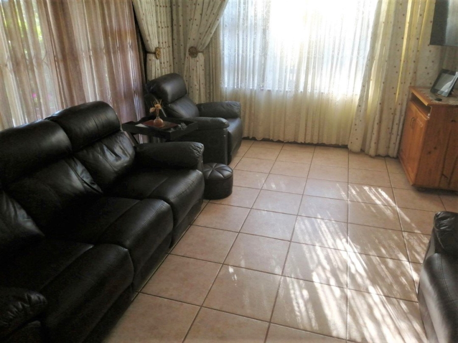 3 Bedroom Property for Sale in Marburg KwaZulu-Natal