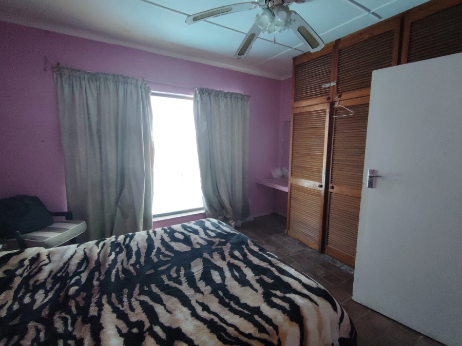 3 Bedroom Property for Sale in Black Rock KwaZulu-Natal