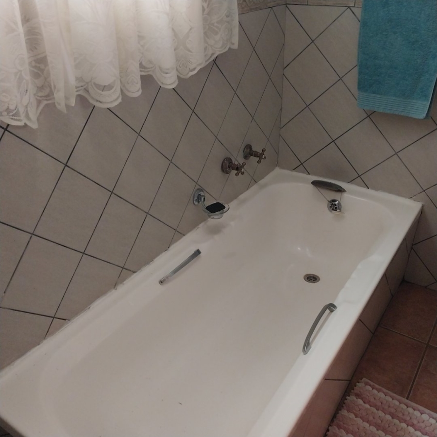 3 Bedroom Property for Sale in Hibberdene KwaZulu-Natal