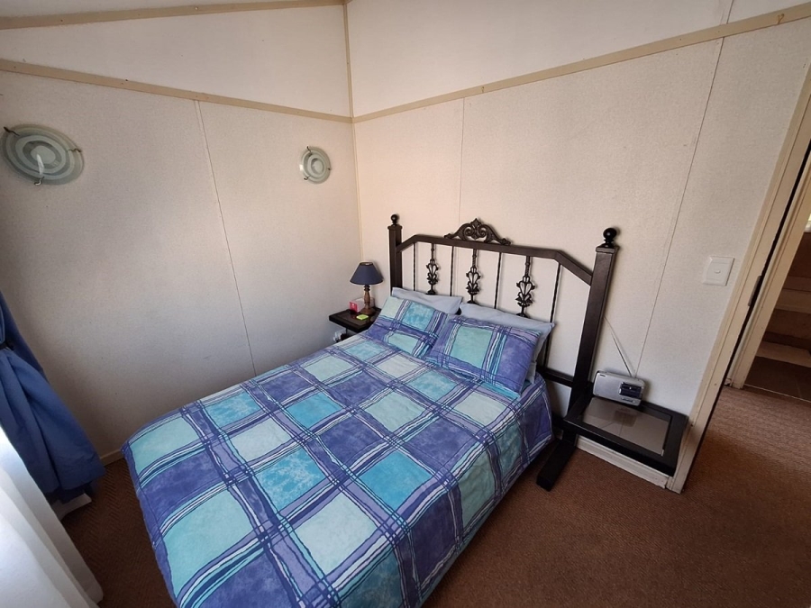 4 Bedroom Property for Sale in Hibberdene KwaZulu-Natal