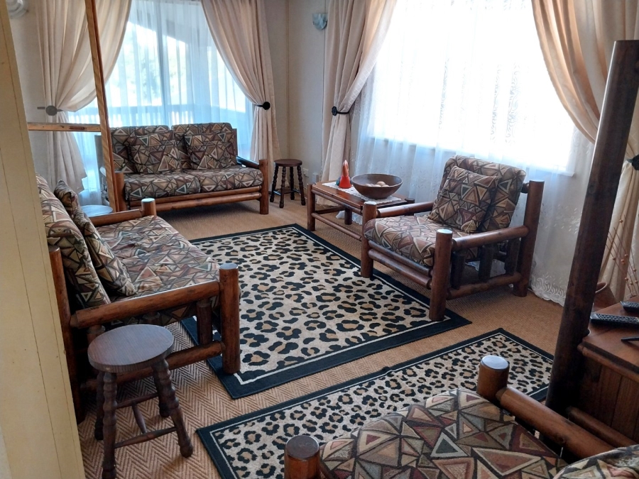 4 Bedroom Property for Sale in Hibberdene KwaZulu-Natal