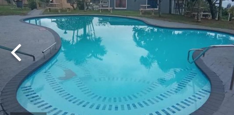 4 Bedroom Property for Sale in Hibberdene KwaZulu-Natal