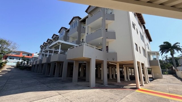 2 Bedroom Property for Sale in Uvongo KwaZulu-Natal