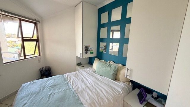 2 Bedroom Property for Sale in Uvongo KwaZulu-Natal