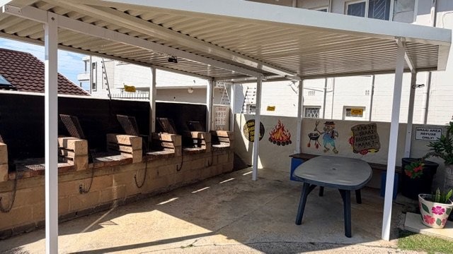 2 Bedroom Property for Sale in Uvongo KwaZulu-Natal